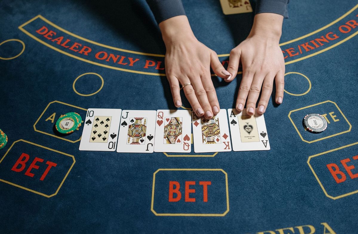 FinestCasinosOnline Live Betting